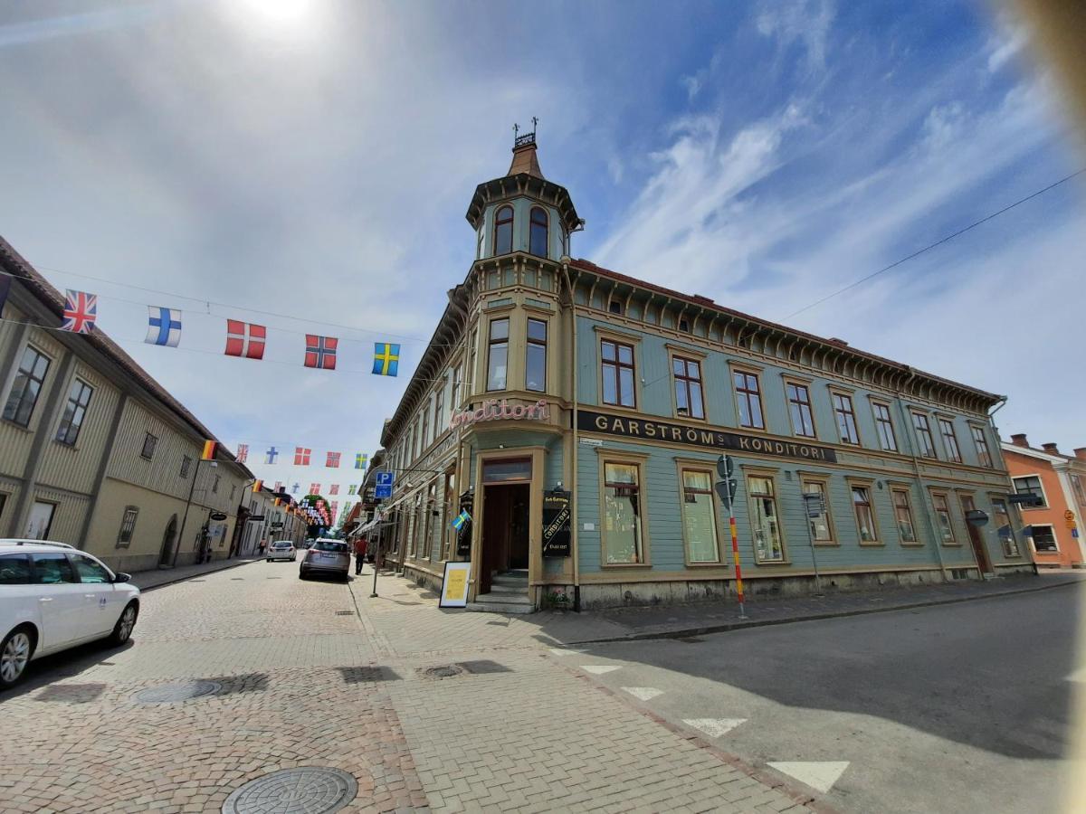 Broholm Bed&Breakfast Lidköping Eksteriør billede