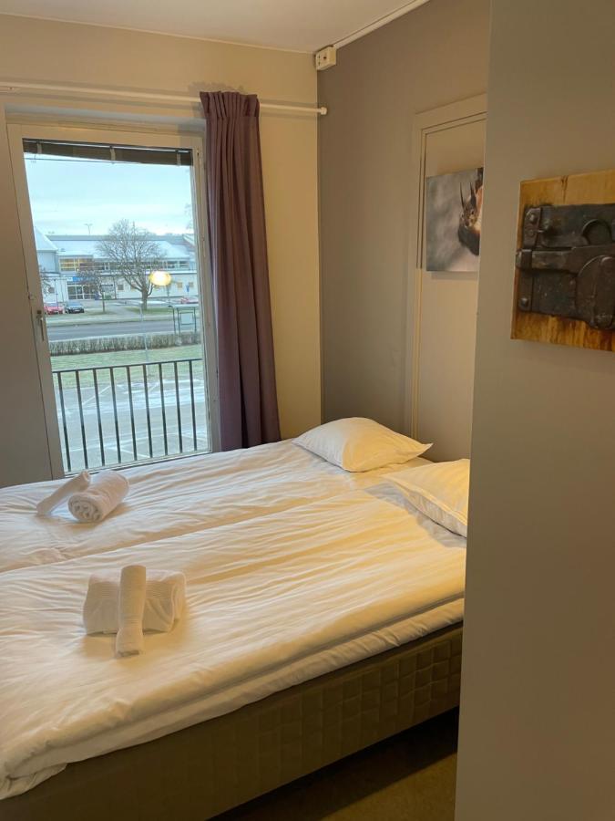 Broholm Bed&Breakfast Lidköping Eksteriør billede